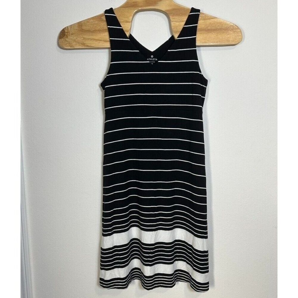 Athleta Women's Pullover Sleeveless Black White Striped Dress Size Medium V-Neck